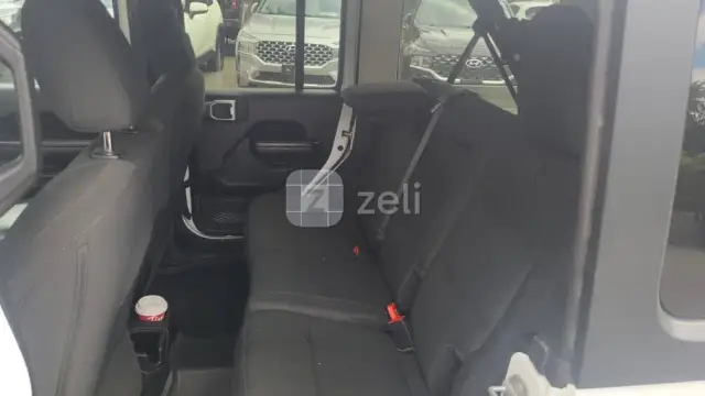Jeep Wrangler 2020 — photo 6
