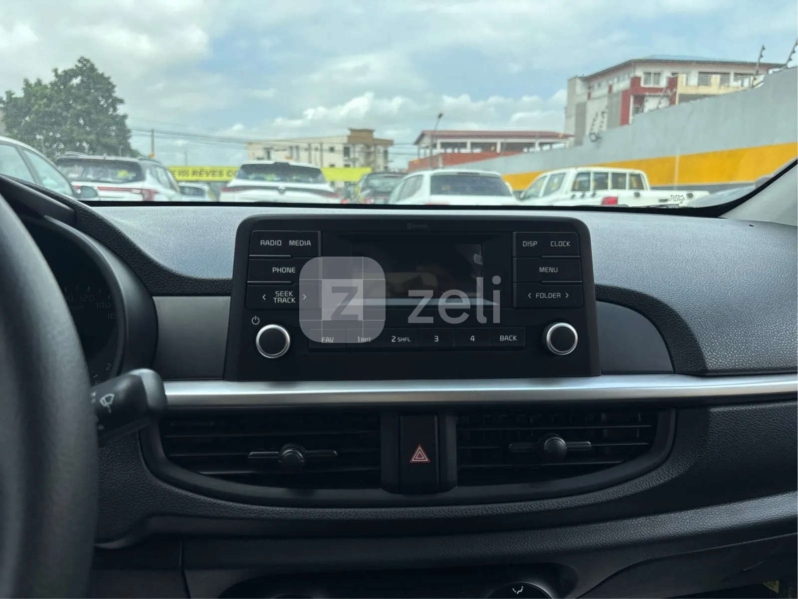 Kia Picanto 2024 — photo 13