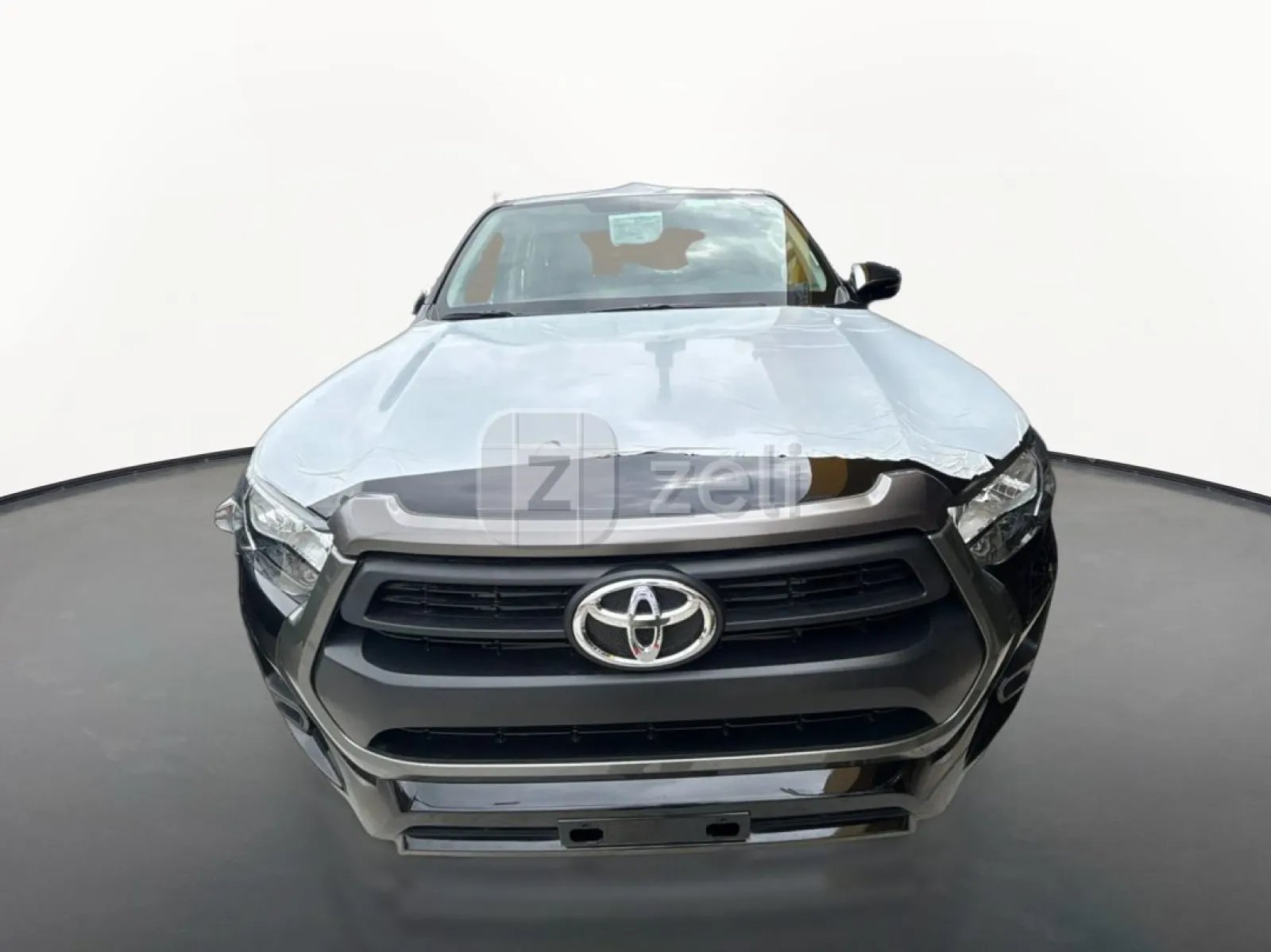 Toyota Hilux 2026 — photo 2