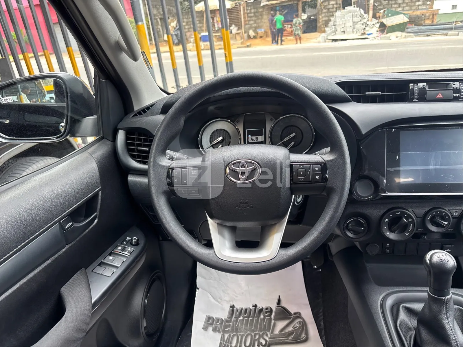 Toyota Hilux 2026 — photo 16
