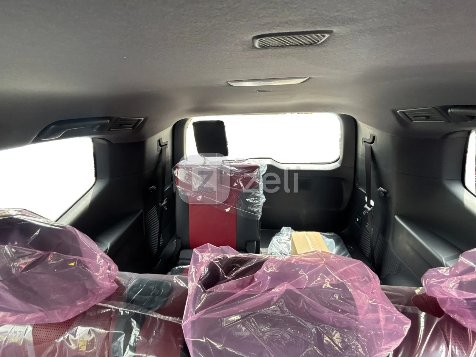 Toyota Land Cruiser 2026 — photo 13
