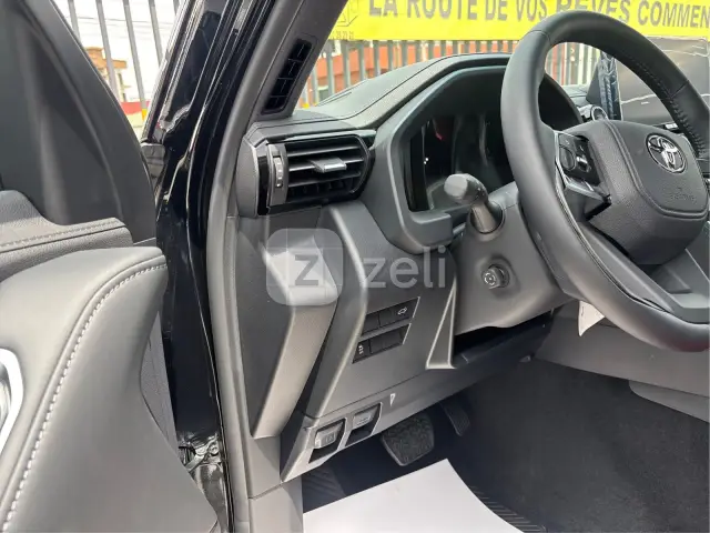 Toyota Land Cruiser 2026 — photo 18