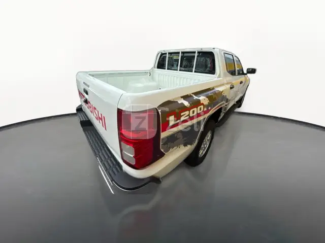 Mitsubishi L200 2026 — photo 4