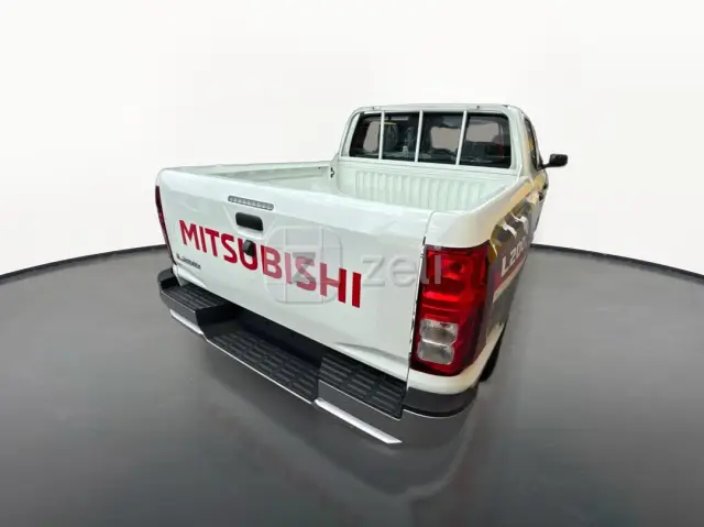 Mitsubishi L200 2026 — photo 5