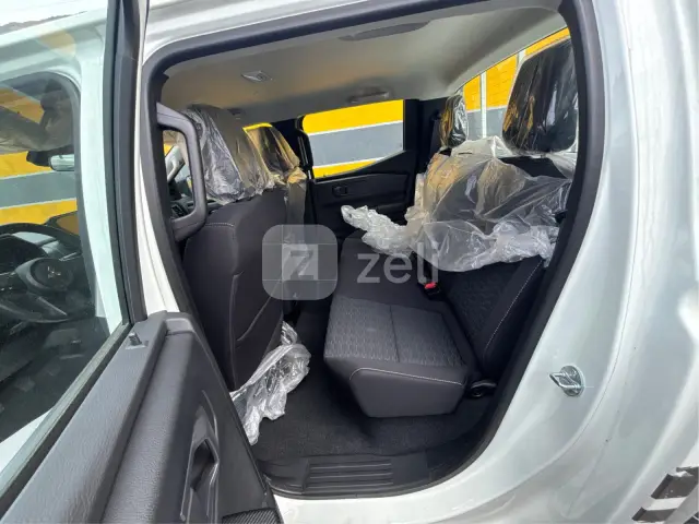 Mitsubishi L200 2026 — photo 10