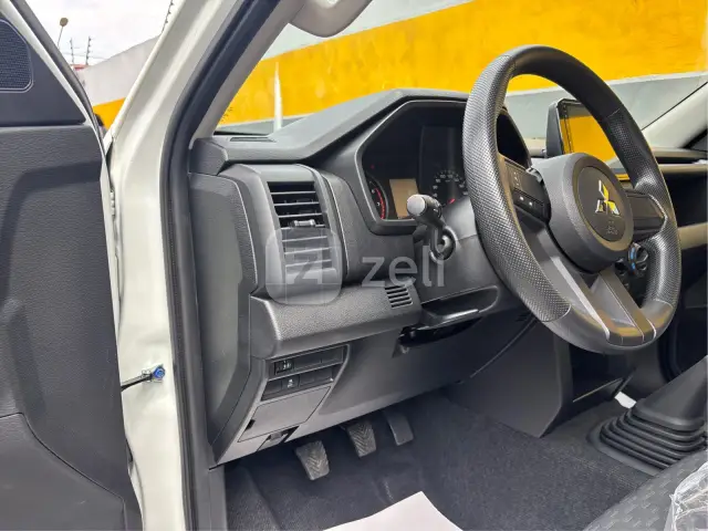Mitsubishi L200 2026 — photo 17