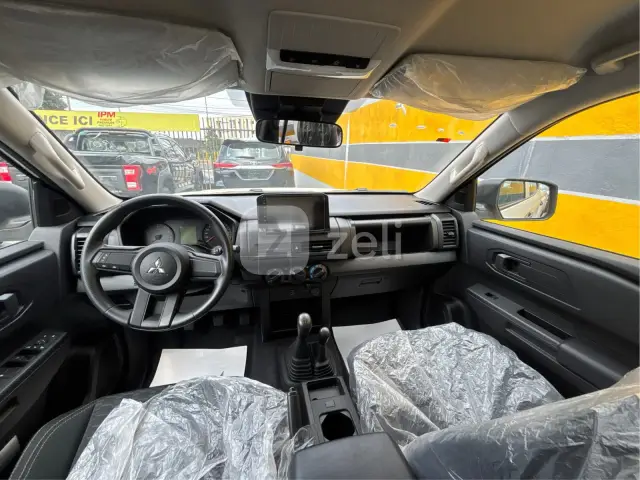 Mitsubishi L200 2026 — photo 22