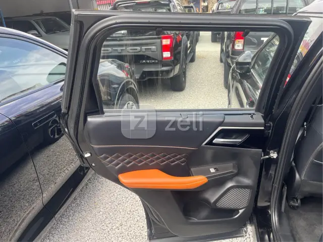 Mitsubishi Outlander 2025 — photo 18