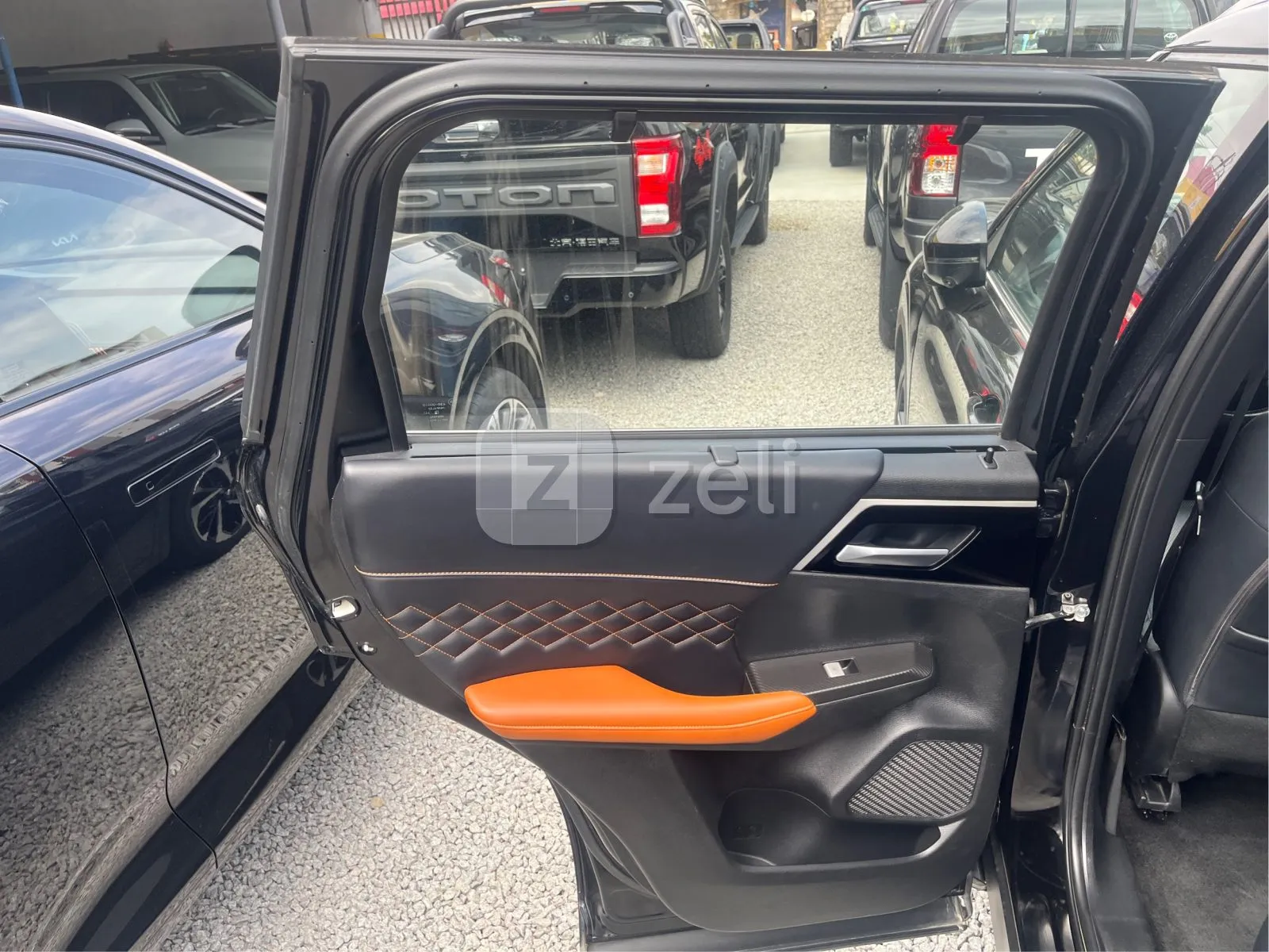 Mitsubishi Outlander 2025 — photo 18