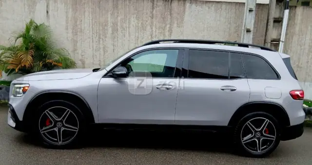 Mercedes GLB 2021