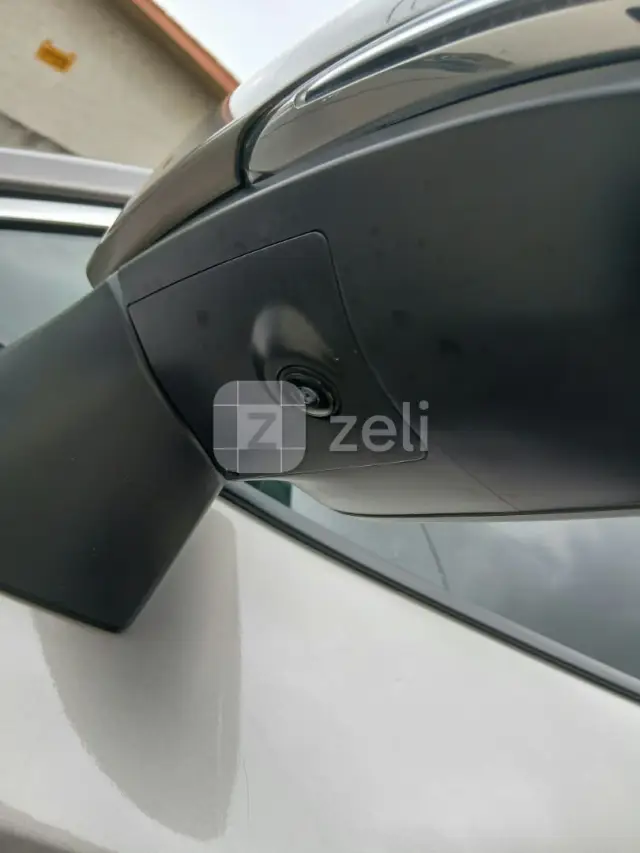 Toyota RAV4 2023 — photo 9