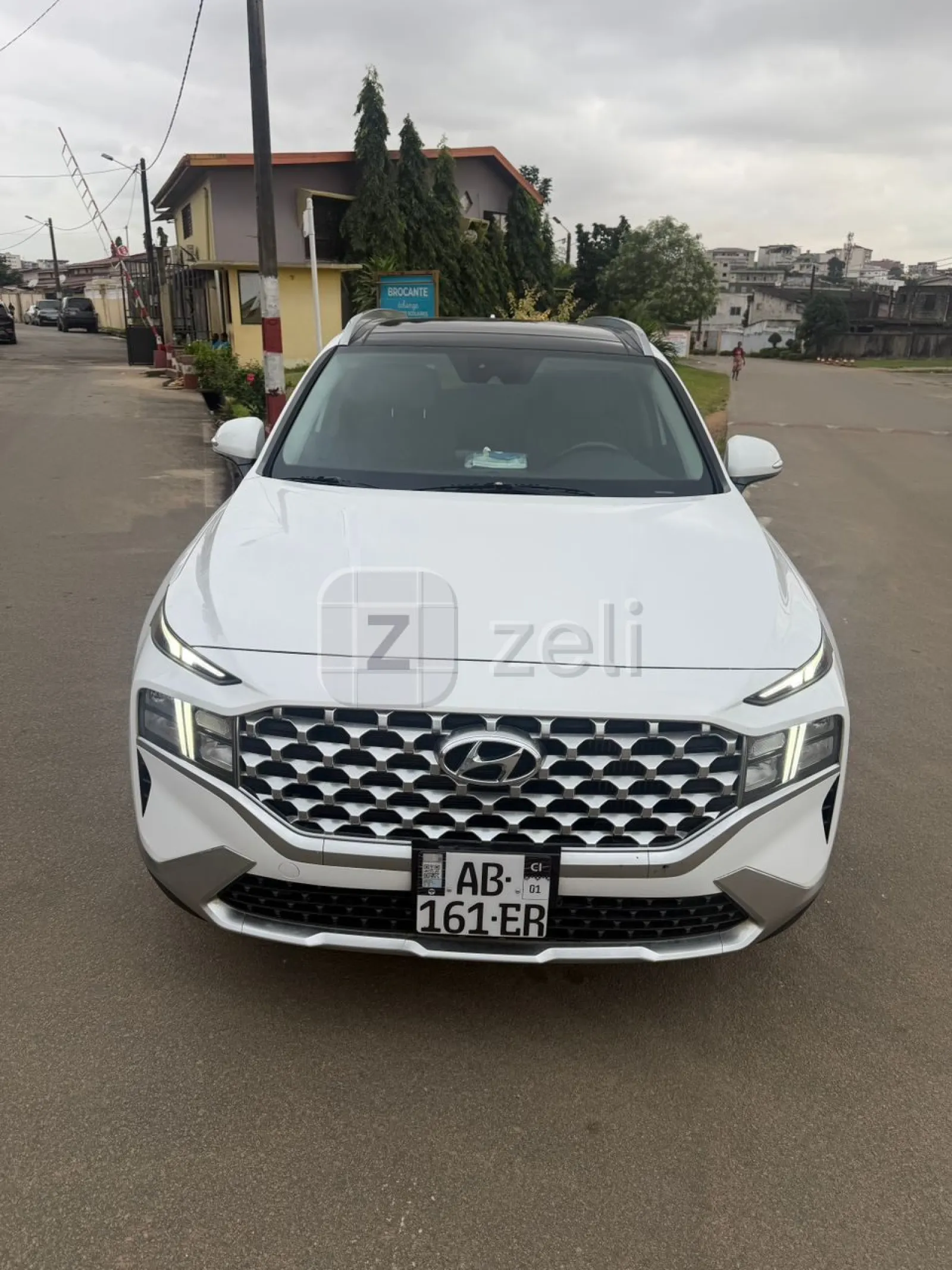Hyundai Santa Fe 2022 — photo 3