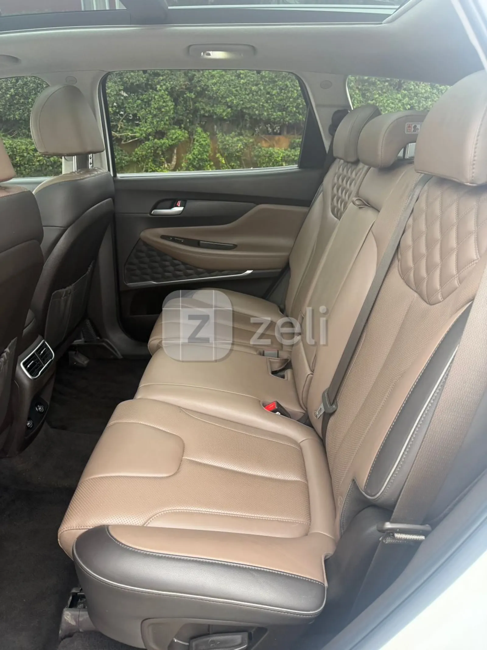 Hyundai Santa Fe 2022 — photo 10