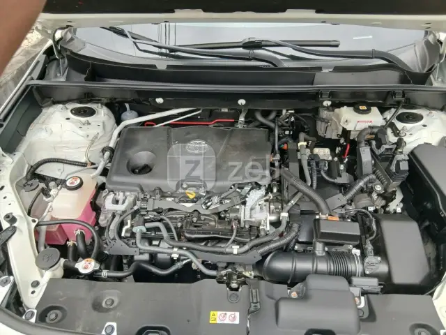 Toyota RAV4 2023 — photo 11