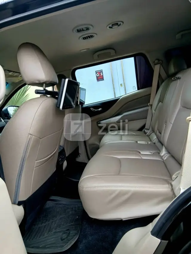 Nissan X-Terra 2022 — photo 11