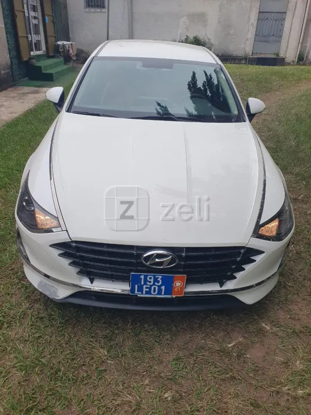 Hyundai Sonata 2022 — photo 2