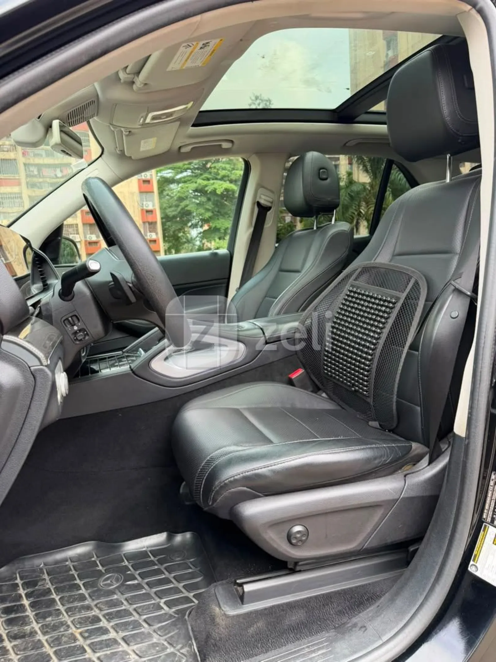 Mercedes GLE350 2020 — photo 9