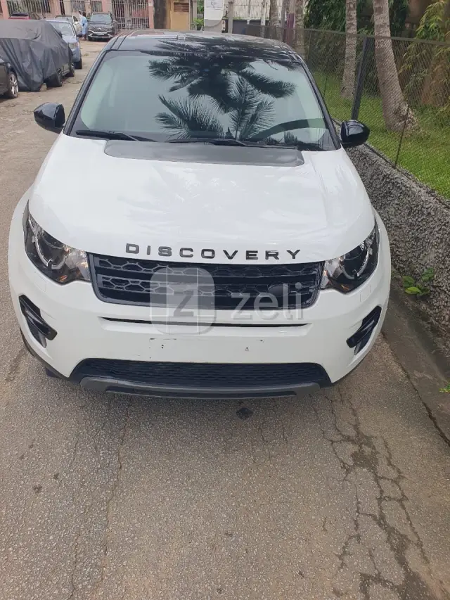 Land Rover Discovery Sport 2017 — photo 4