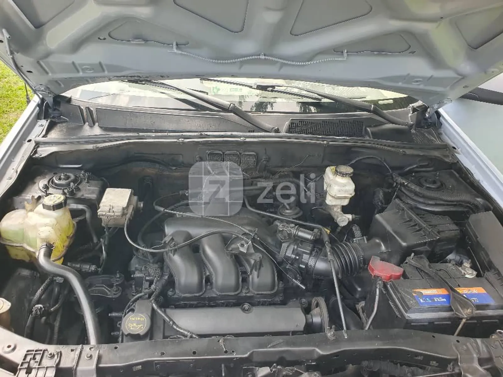 Ford Escape 2009 — photo 8