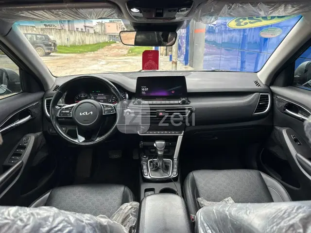 Kia Seltos 2023 — photo 6
