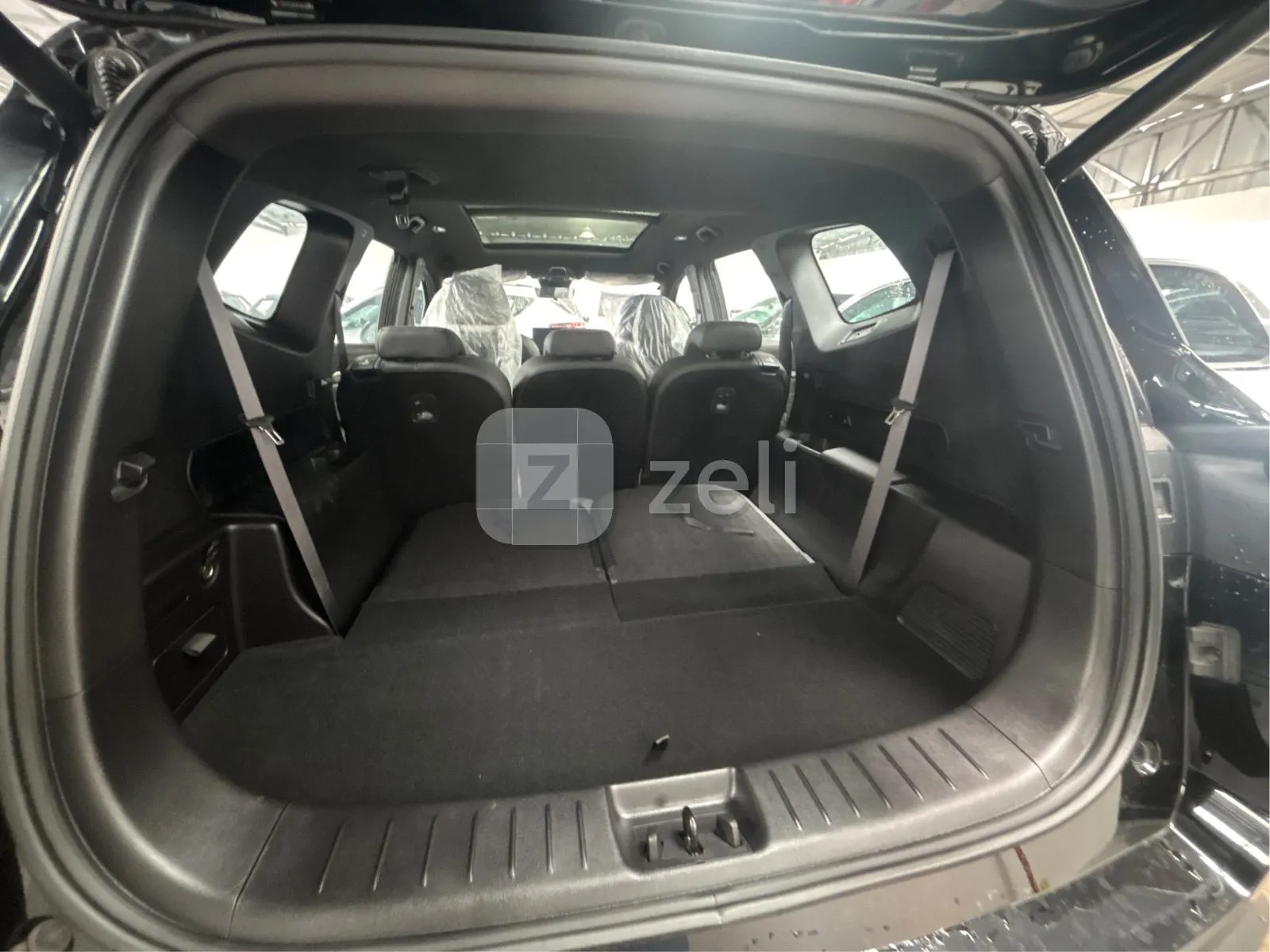 Geely Okavango 2025 — photo 12