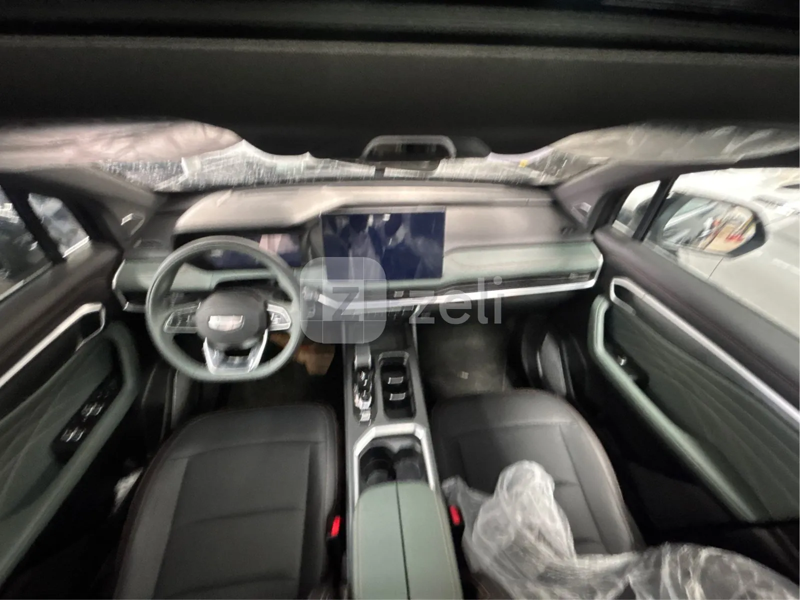 Geely Okavango 2025 — photo 14