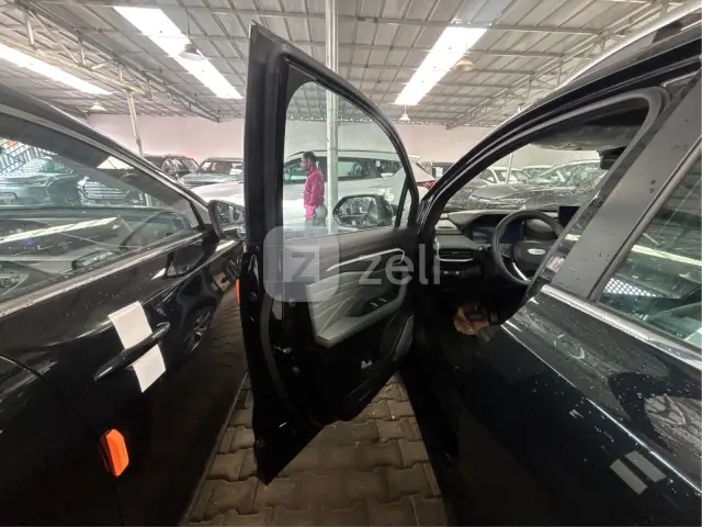 Geely Okavango 2025 — photo 18