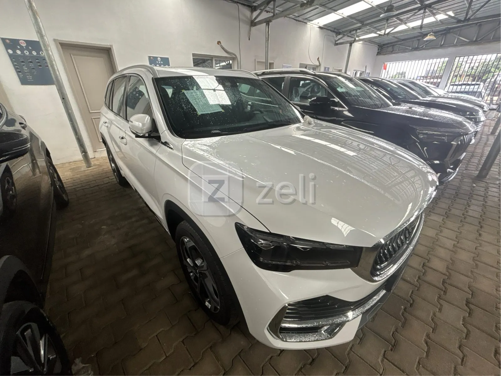 Geely Monjaro 2025 — photo 3