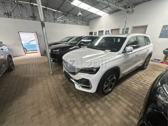 Geely Monjaro 2025 — photo 8
