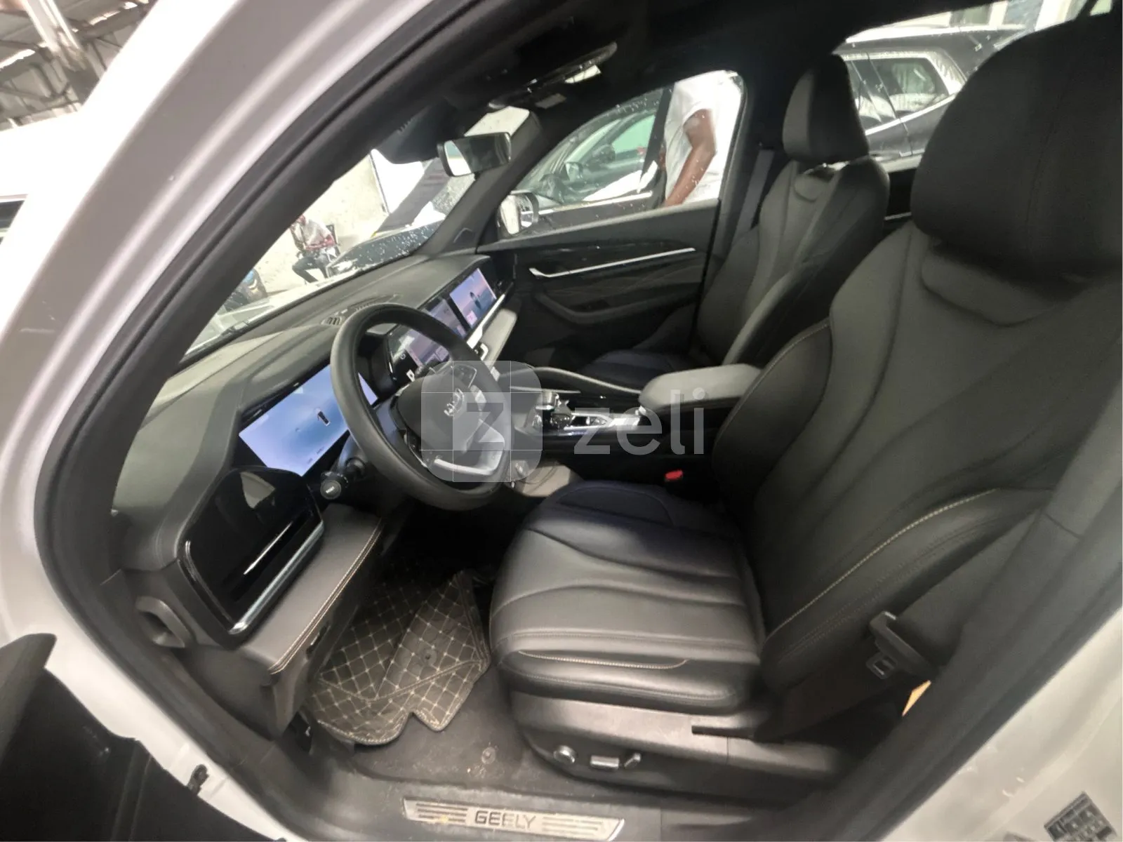 Geely Monjaro 2025 — photo 9