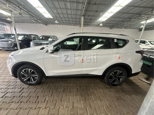Jetour X70 2025 — photo 8