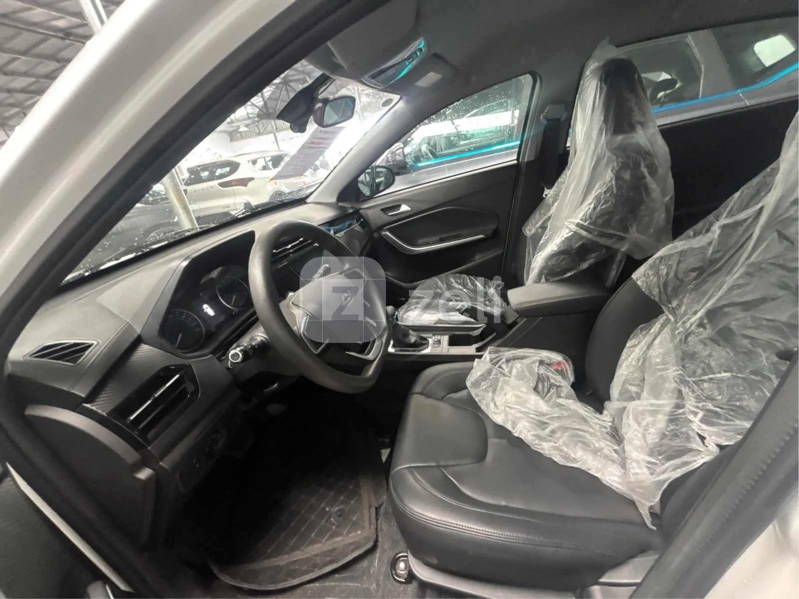 Chery Tiggo 3 2025 — photo 9