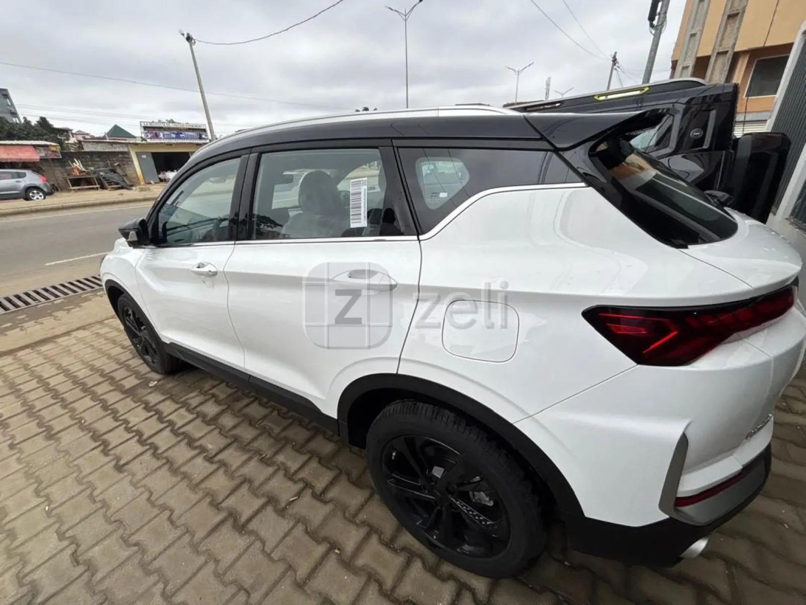 Geely Coolray 2025 — photo 7