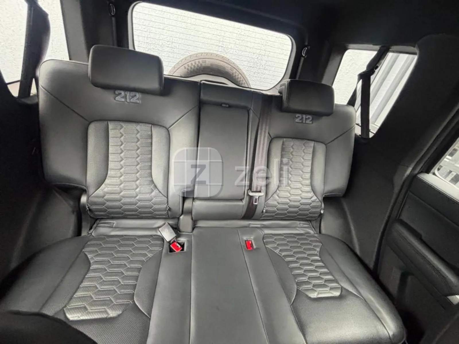 212 T01 2024 — photo 15