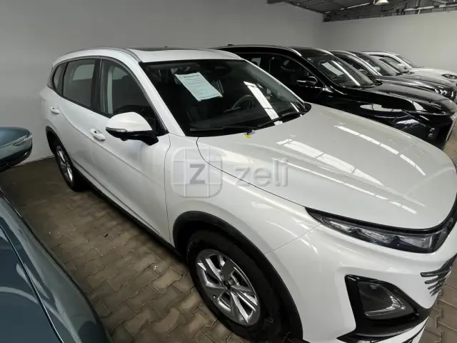 Bestune T90 2025 — photo 3