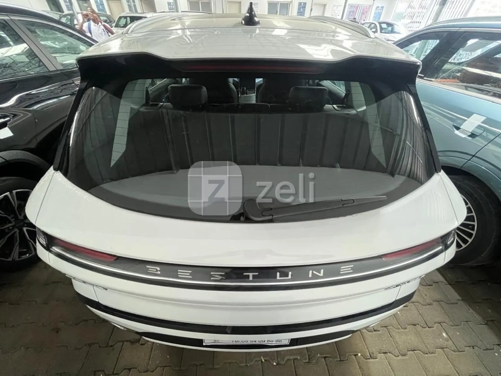Bestune T90 2025 — photo 6