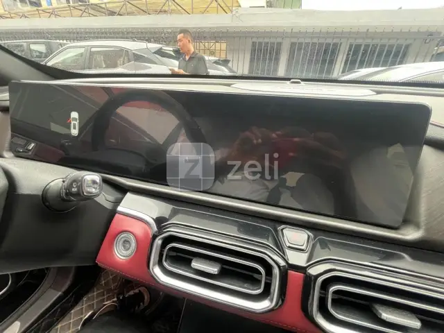 Jetour X70 Plus 2024 — photo 13