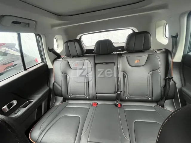 Jetour Traveller 2025 — photo 8