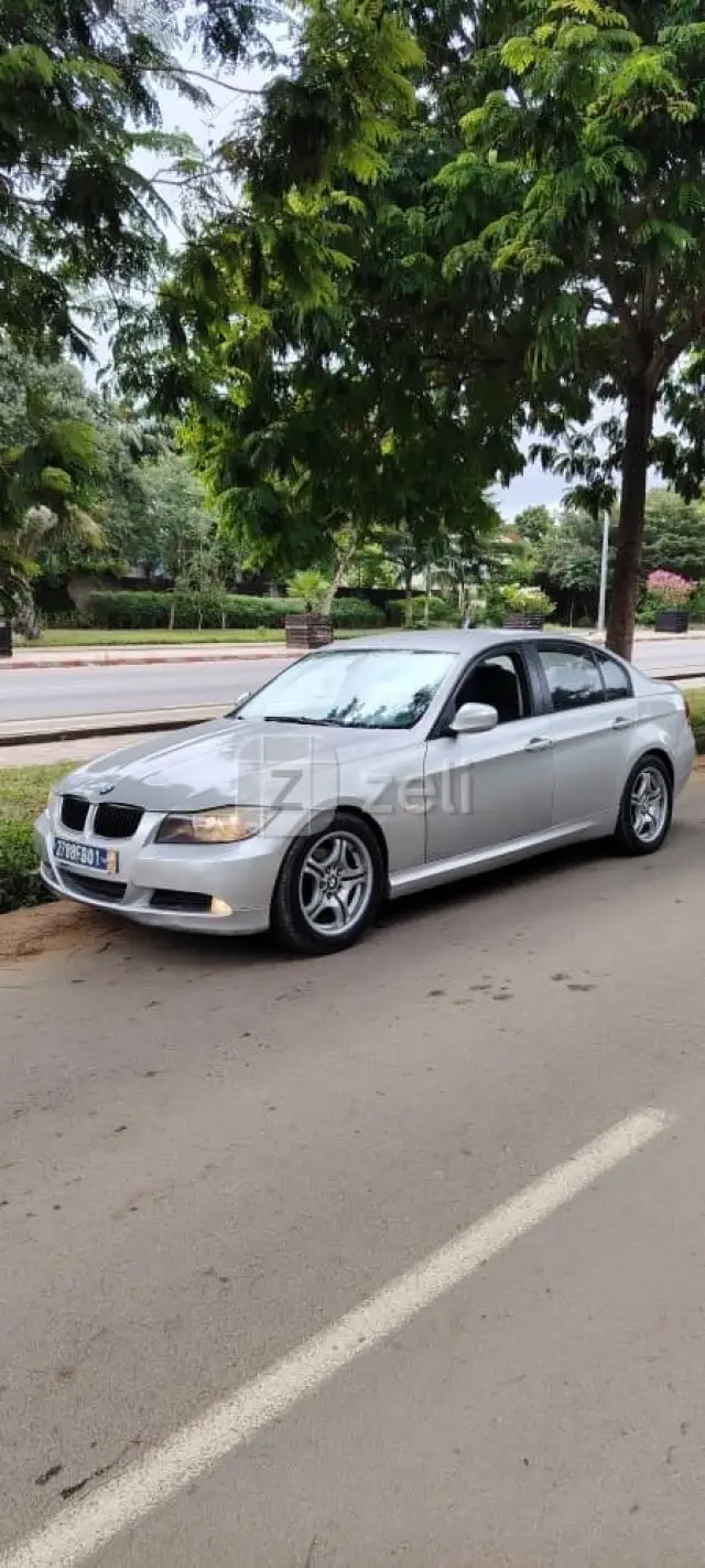Bmw 520i 2010 — photo 2