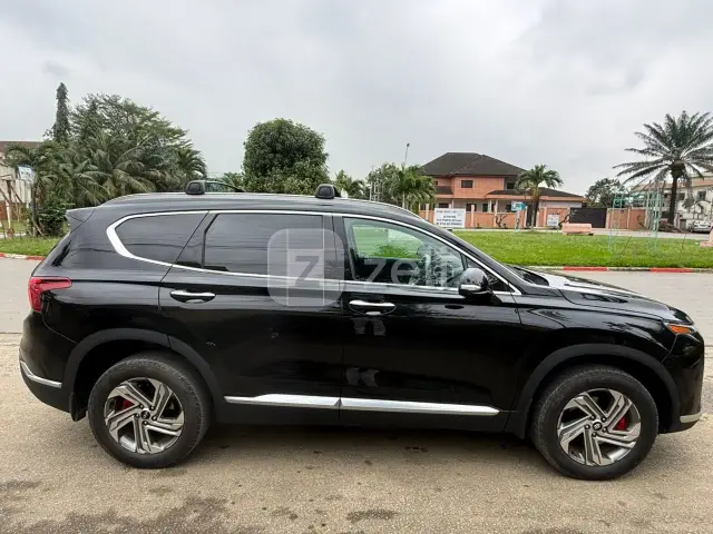 Hyundai Santa Fe 2021 — photo 3