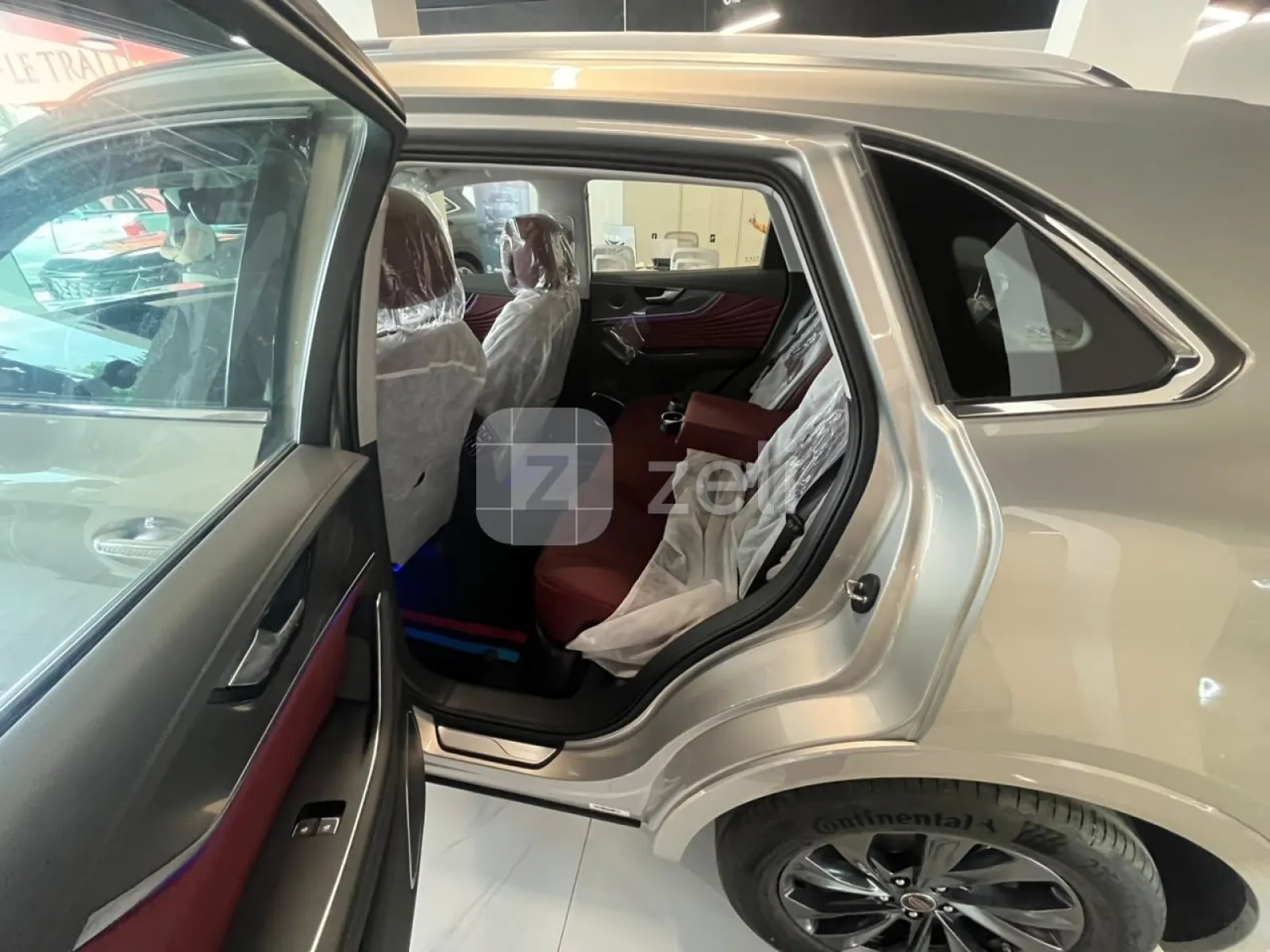 Hongqi HS5 2026 — photo 10