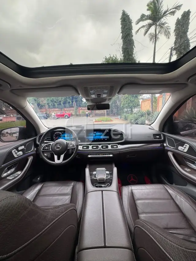 Mercedes GLE 450  2020 — photo 19