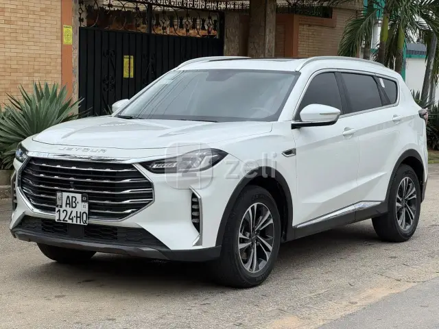 Jetour X70 Plus 2021 — photo 2