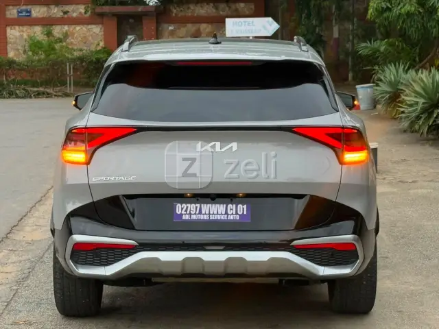 Kia Sportage 2023 — photo 8
