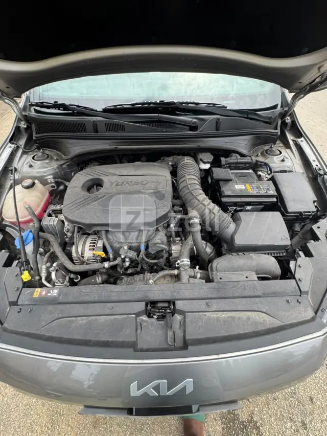 Kia Forte 2022 — photo 9