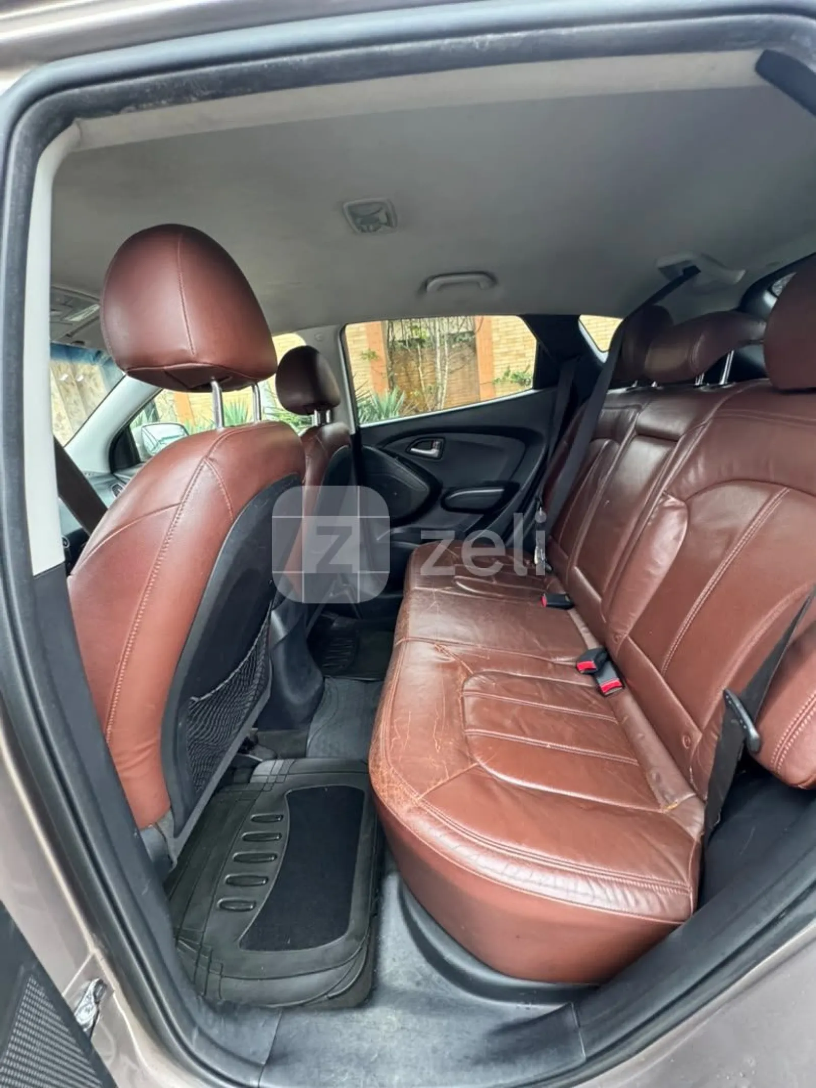 Hyundai Tucson 2011 — photo 11