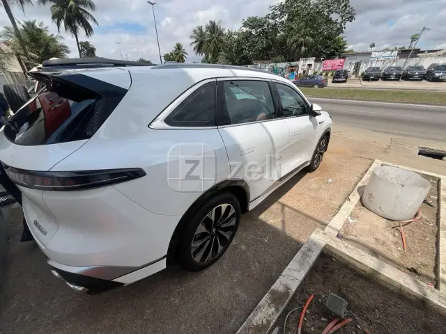 Changan CS75 Plus 2025 — photo 4