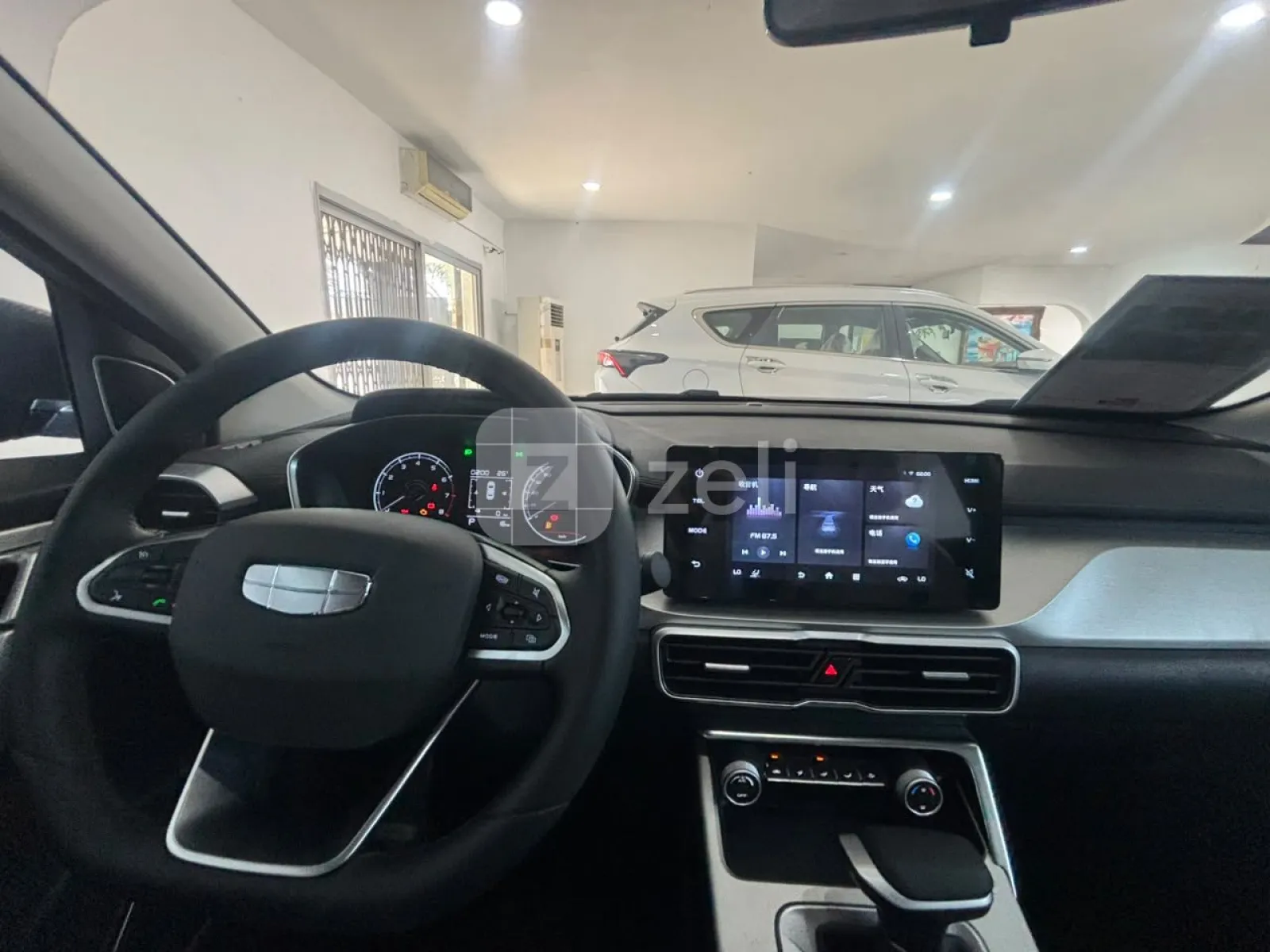 Geely Binyue 2026 — photo 10
