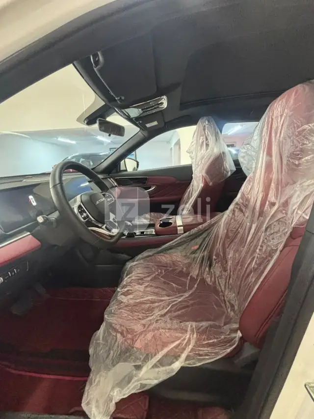 Jetour X70 Plus 2024 — photo 9
