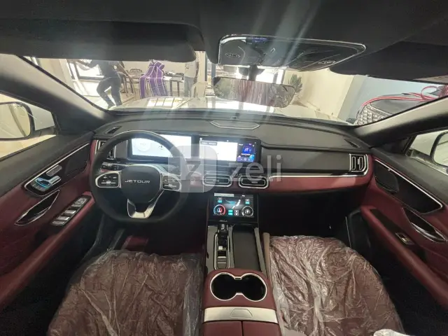 Jetour X70 Plus 2024 — photo 11